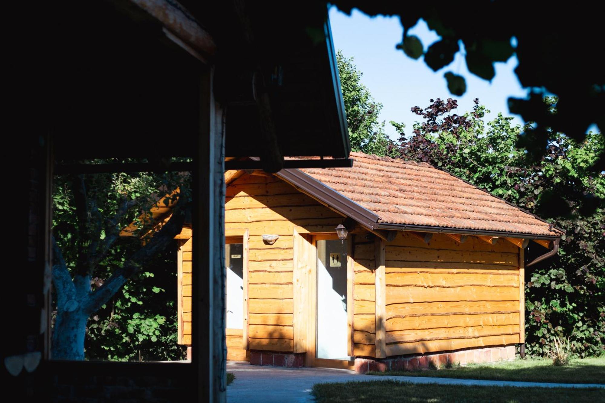 Lika Story Josipdol Exterior foto